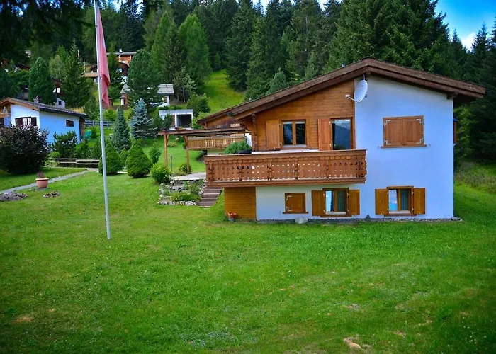 Appartement In Brambrueesch Near And Lenzerheide *