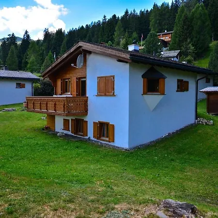Apartment In Brambrueesch Near And Lenzerheide Malix